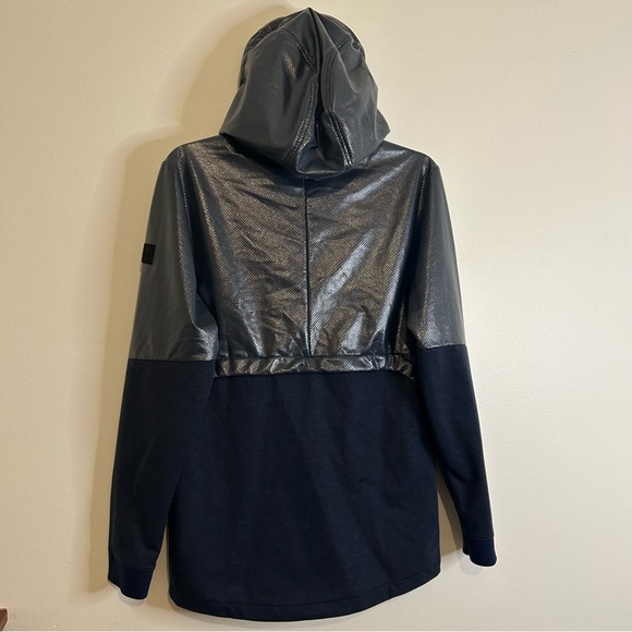 Under Armour Cold Gear Fitted Jacket - Picture 15 of 16